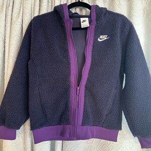 Nike Purple Puffer Jacket with Relaxed Fit and Full-Length Zipper
